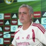 Mourinho: "Cada vez es más difícil escuchar alguna cosa positiva del Real Madrid"