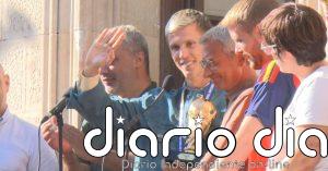 Multitudinario homenaje a Dani Olmo en Terrassa