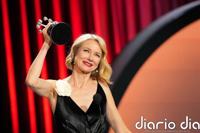 Naomi Watts recoge el Premio Donostia y reivindica el "cambio de relato": "Necesitamos vernos reflejadas"