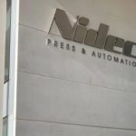 Nidec anuncia el relevo de su CEO y corrige sus cuentas por irregularidades de 6.100 millones de euros