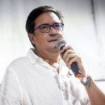 Óscar López asegura que vive de alquiler porque no tiene "ninguna casa en Madrid" y acusa a Almeida de soltar "bulos"