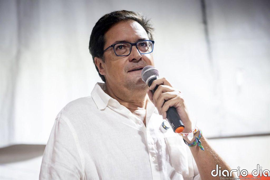 Óscar López califica de "salvajada" la suspensión de la Ley de Nietos por el TS: "hay jueces que son salvapatrias"