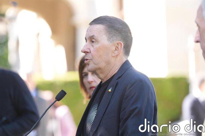 Otegi pide a Pradales "tomar posición" en el debate sobre autogobierno y ve "injusto" que le critique por "indiscreción"