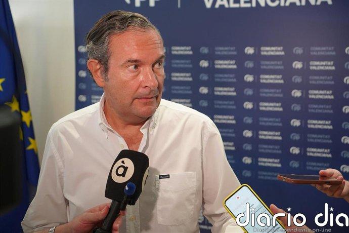 Pastor (PP) defiende que a Llorca "no le hace falta ninguna chapita de candidato en la solapa" para demostrar su trabajo