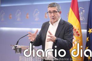 Patxi López admite que Ceuta "está lejos de la normalidad" pero defiende que el Gobierno "reaccionó"