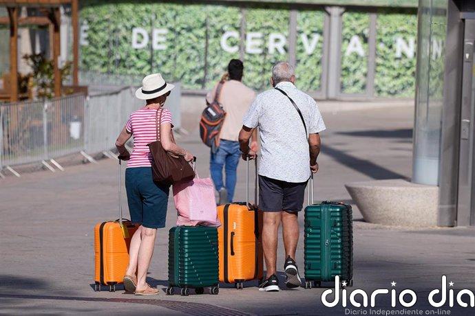 Personas mayores lanzan una campaña que llama a "revisar los significados y estereotipos" asociados a la vejez