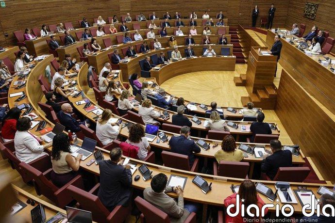 PP y Vox aprueban todas sus medidas salvo dos de inmigración y financiación y no apoyan ninguna de la izquierda