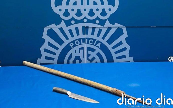 Prisión provisional para un hombre por amenazas graves a su familia armado con un cuchillo y una lanza en Huesca