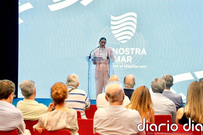 Prohens pone en valor el programa de la Fundación Real Mallorca que implica jugadores y afición en la protección del mar