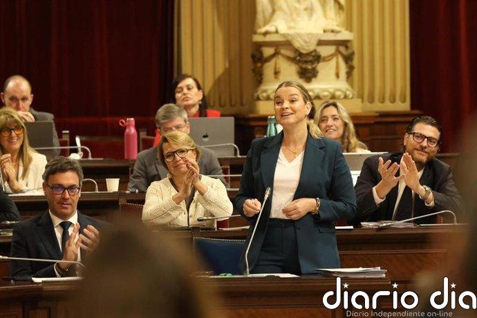 Prohens recalca que está "negro sobre blanco" que las inversiones de AENA no pueden ligarse a más pasajeros