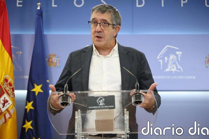 PSOE acusa al PP de querer ser "más ultra que Vox" con su propuesta de retirar la nacionalidad a migrantes que delinquen