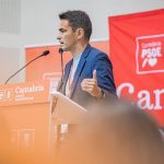 PSOE aprueba dos resoluciones para rechazar el cierre de aulas y exigir la paralización del convenio con Santa Clotilde