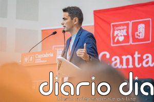 PSOE aprueba dos resoluciones para rechazar el cierre de aulas y exigir la paralización del convenio con Santa Clotilde