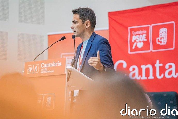 PSOE aprueba dos resoluciones para rechazar el cierre de aulas y exigir la paralización del convenio con Santa Clotilde