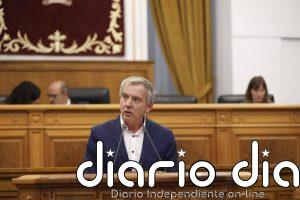 PSOE defiende su modelo de protección a menores, Vox rechaza nuevo reparto y PP critica a Page por crisis ceutí
