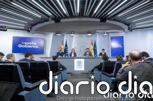 PSOE y Sumar siguen negociando 'in extremis' y el Consejo de Ministros se retrasa