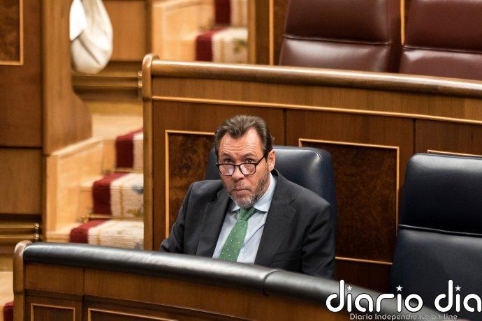 Puente admite "sorpresa" con la paralización del Puerto de Ceuta y duda de que haya alternativas si se suspende