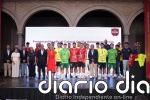 Pulido recibe al Cajasol Sevilla BM Proin en su presentación oficial antes del estreno en la Liga Asobal