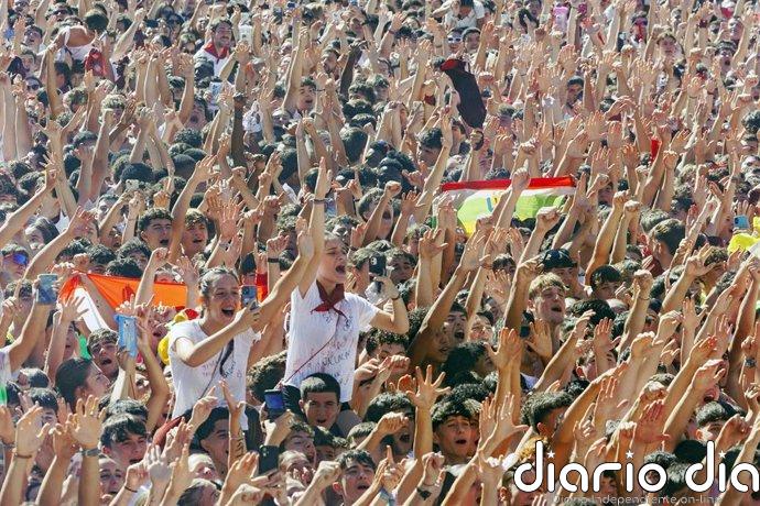 Registradas 20 asistencias leves en un cohete de San Mateo con 50.000 personas en la Plaza del Ayuntamiento de Logroño