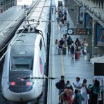Renfe investiga un ciberataque a sistemas de Adif que afecta a datos privados, pero no DNIs o métodos de pago