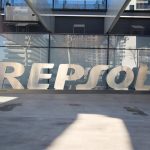 Repsol firma el nuevo marco laboral hasta 2028 para 14.000 empleados con mejoras salariales y sociales