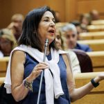 Robles, dispuesta a ir a la comisión de secretos oficiales del Congreso con la directora del CNI para hablar de Ceuta