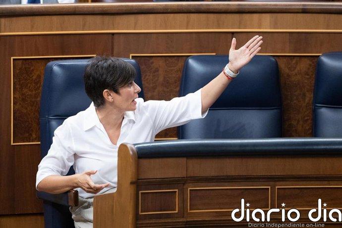 Rodríguez pide a los grupos que apoyen el decreto de vivienda para evitar desahucios como el de Maricarmen