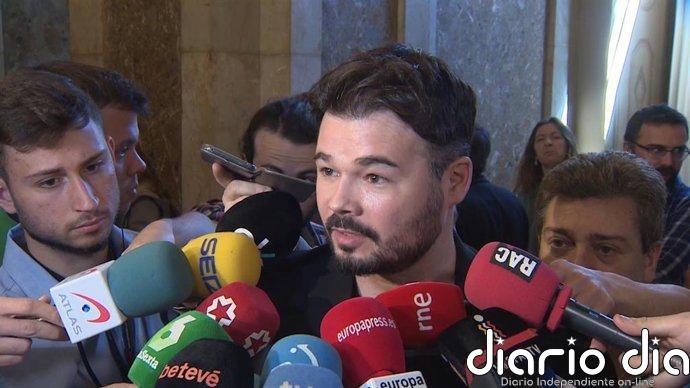 Rufián acusa a Sánchez de mentir en Ceuta, pero no se cree la tesis "conspiranoica" del chantaje de Marruecos