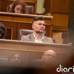 Rufián dice que leerá "hasta la última coma" de los decretos de Vivienda y se niega a dar por hecho su apoyo