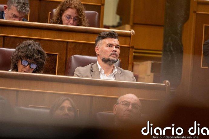 Rufián dice que leerá "hasta la última coma" de los decretos de Vivienda y se niega a dar por hecho su apoyo