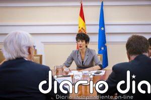 Saiz reitera su compromiso de impulsar la tramitación del reglamento de la pasarela al RETA lo antes posible