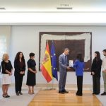 Sánchez da la Gran Cruz de la Orden del Mérito Civil, a título póstumo, al secretario de Estado David Lucas