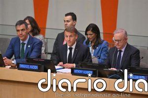 Sánchez pide una "respuesta global" a la IA y avisa a "tecnoligarcas": "Por encima de su negocio están nuestros hijos"