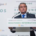 Sanz creará en octubre un comité de evaluación del SAS para iniciar la "mayor reforma y actualización" del sistema