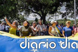 Simpatizantes de María Corina Machado se movilizan en Venezuela para exigir elecciones y su "regreso seguro"