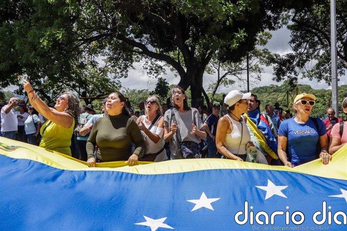 Simpatizantes de María Corina Machado se movilizan en Venezuela para exigir elecciones y su "regreso seguro"