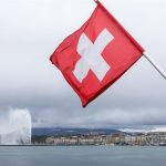Suiza rechaza en referéndum endurecer su política de neutralidad