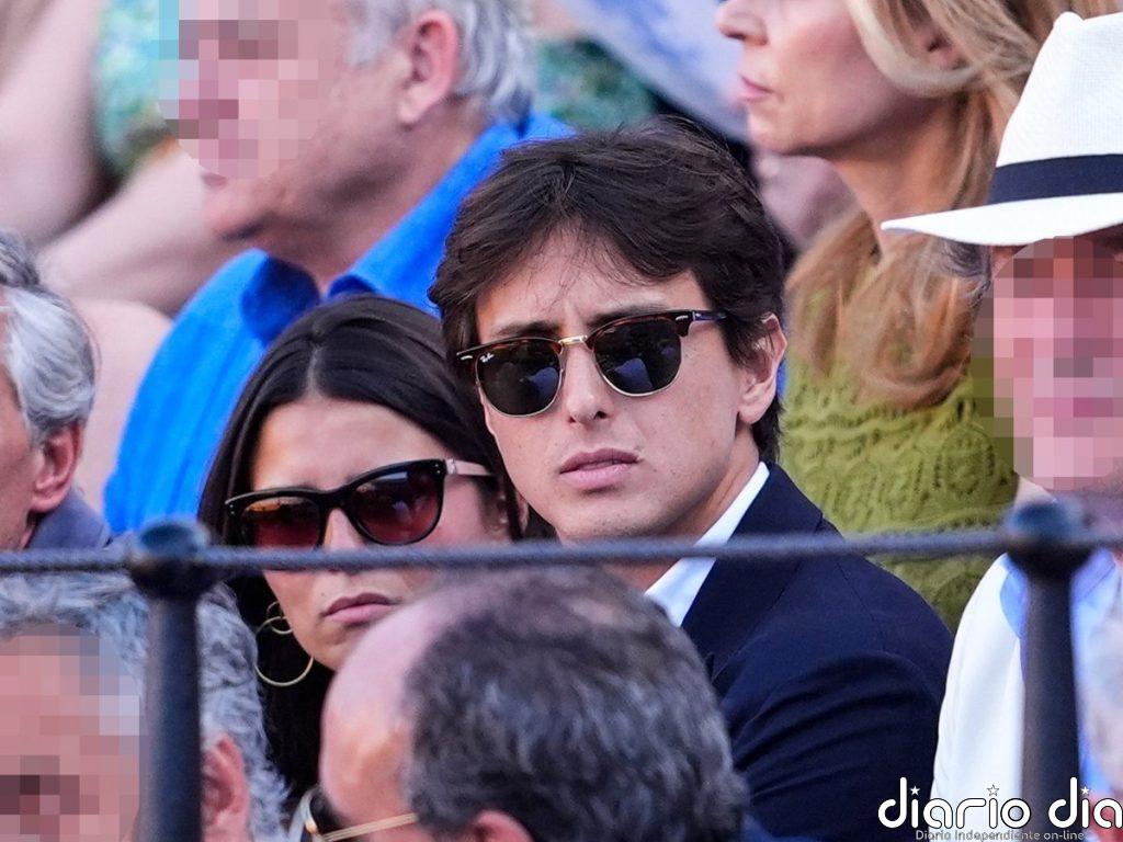 Tana Rivera y Roca Rey, los grandes ausentes en la entrega del premio "Mundial del Jamón" tras la Goyesca de Ronda