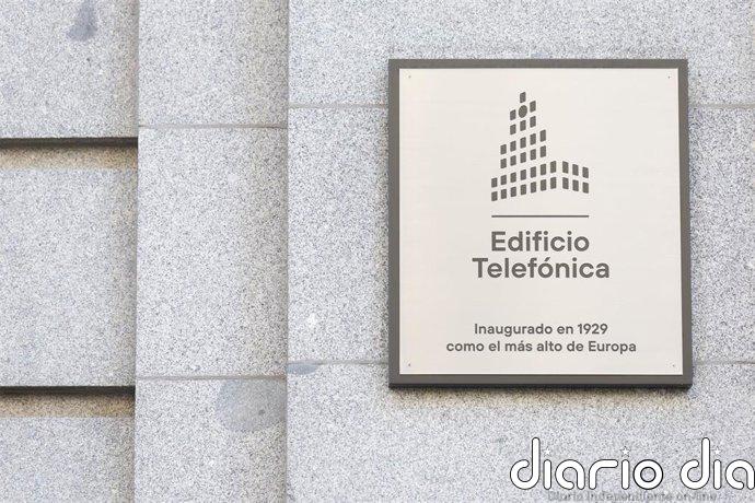 Telefónica mantiene abiertas su Fundación y la tienda Movistar en Gran Vía tras la venta del edificio