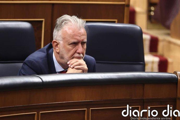 Torres dice a Feijóo que un aspirante a presidente "debe ser también responsable" en la oposición