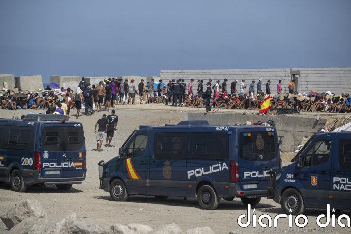 Torres dice que 3.519 migrantes han vuelto a Marruecos, 214 han sido expulsados y hay al menos 1.612 menores en Ceuta