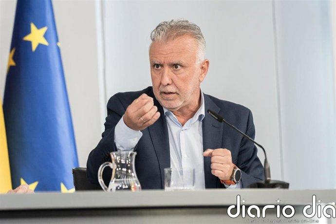 Torres dice que los menores son competencia de Ceuta y pregunta al PP por la solución de los que no puedan reagruparse