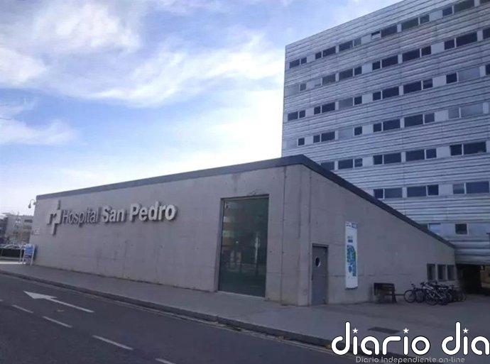 Trasladadas al San Pedro dos personas por la colisión entre un turismo y una moto en Rodezno