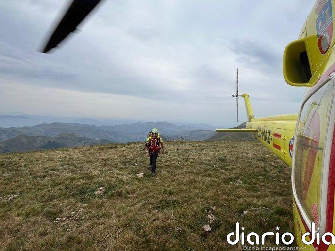 Trasladado a Valdecilla un senderista de 62 años que ha sido rescatado en el monte Porracolina de Soba.