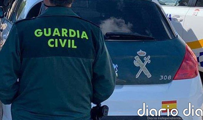 Tres detenidos por cultivo de marihuana y defraudación de fluido eléctrico en Alhaurín de la Torre (Málaga)