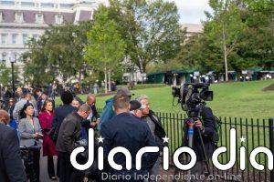 Trump acusa a CNN y MSNOW de negarse a cubrir la llegada de Xi tras impedir el acceso a sus periodistas