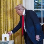 Trump anuncia que su Arco del Triunfo albergará una base de drones militares