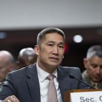 Trump elige al actual secretario en funciones de la Marina para ocupar el cargo como titular