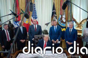 Trump prohíbe la entrada de CNN, MSNOW y Politico a la Casa Blanca