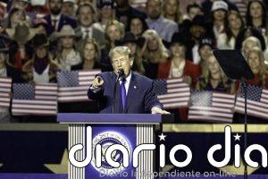 Trump promete un pago de 4.300 euros a cada adulto estadounidense si el Partido Republicano gana las 'midterms'